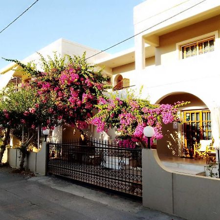 Irini Apartments Platanés エクステリア 写真