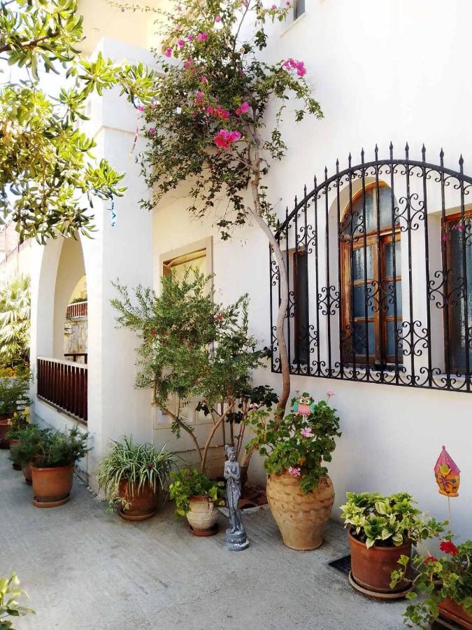 Irini Apartments Platanés エクステリア 写真