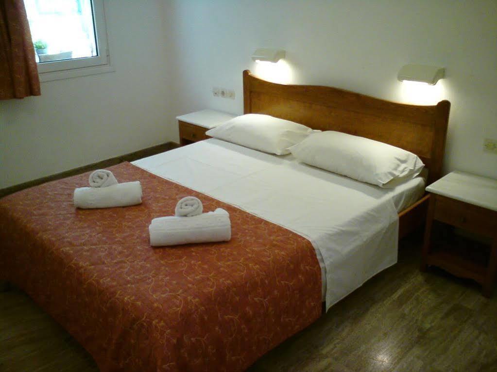 Irini Apartments Platanés エクステリア 写真