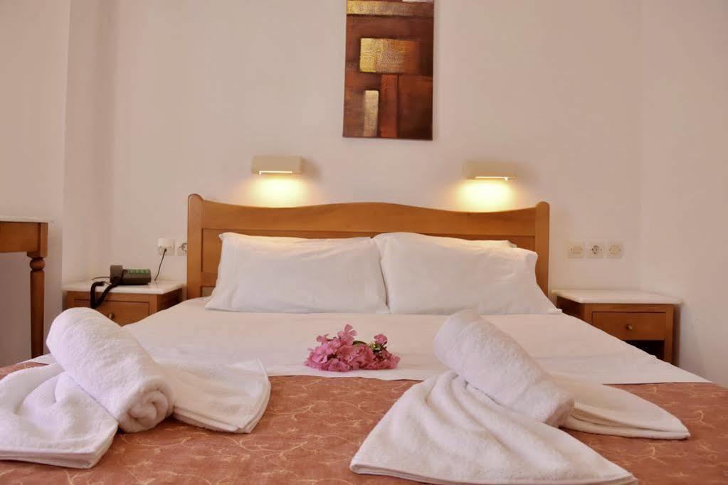 Irini Apartments Platanés エクステリア 写真